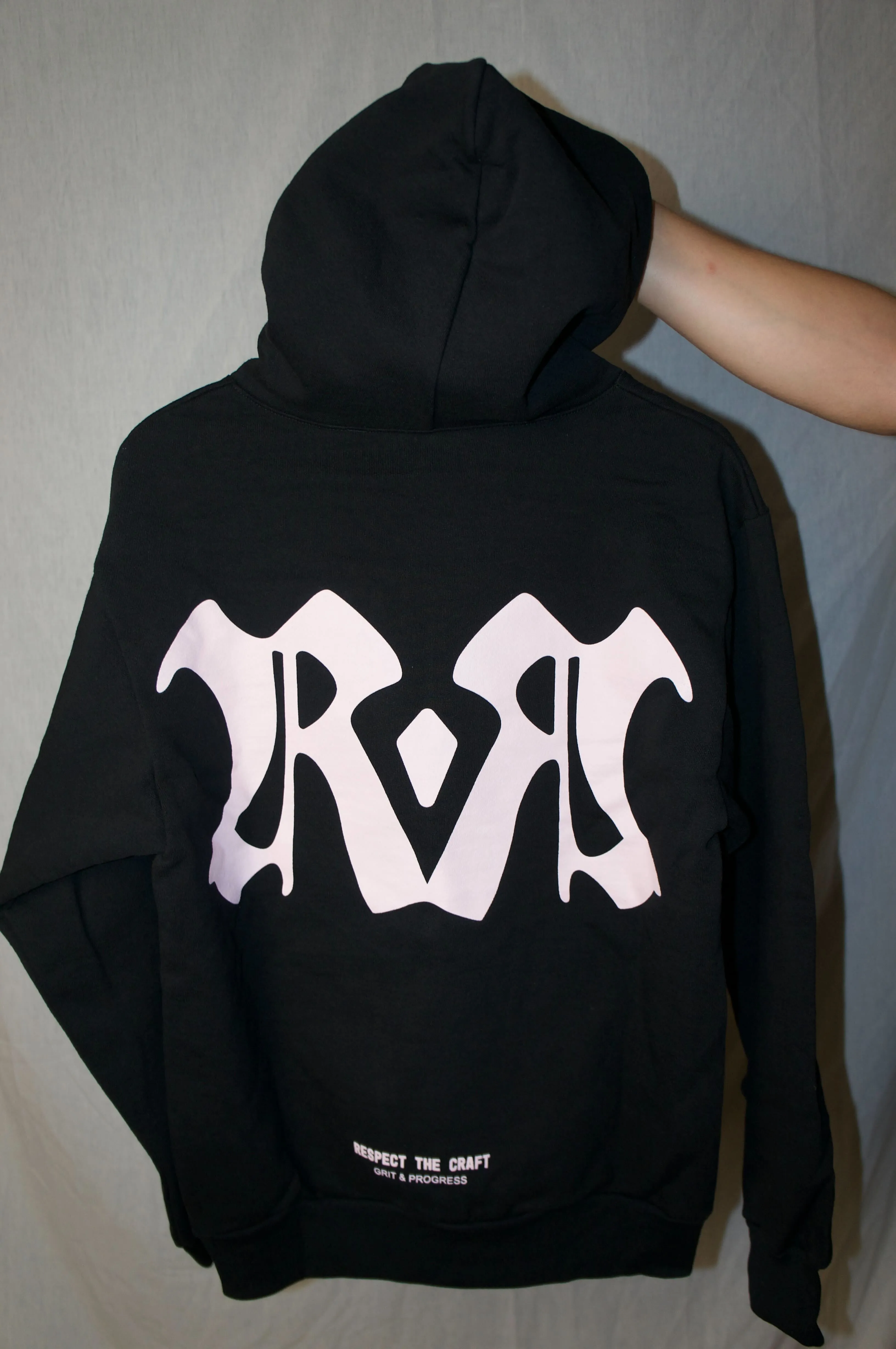 LEGEND, a pullover hoodie.